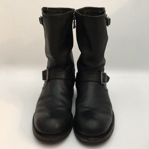 Men’s John Varvatos moto boot.